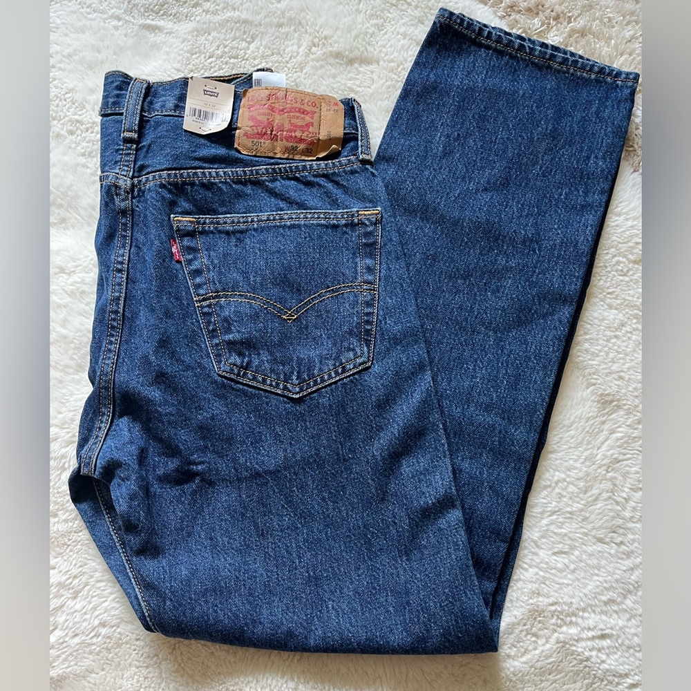 Levi 501 NWT 32x32